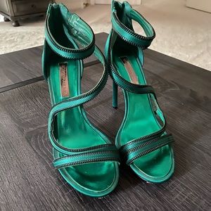 BCBG Maxaxrai high heels shoes